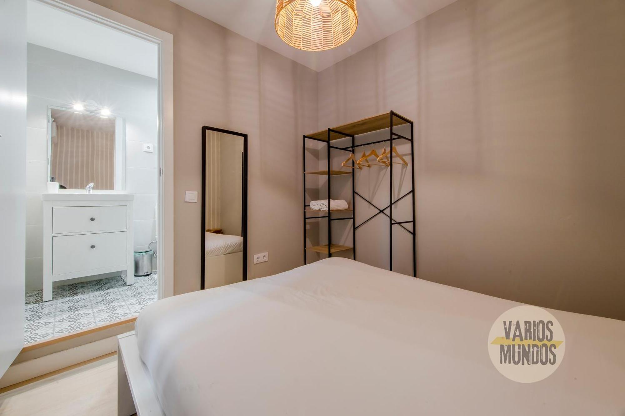 New&Cool Apt En El Centro De Madrid Para 9Pax E2 エクステリア 写真